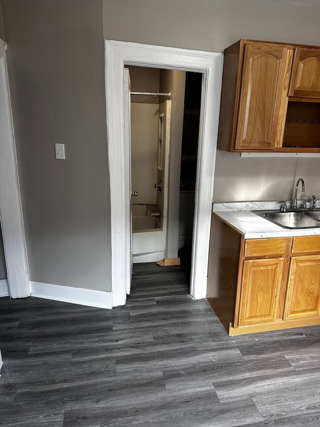 19 Colonial St in Hartford, CT - Building Photo - Building Photo