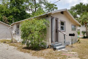 1715 14th St S, Unit 1715 14th St S in St. Petersburg, FL - Building Photo