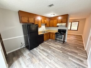 141 Welcome Hill Trail SW in Rome, GA - Foto de edificio - Building Photo