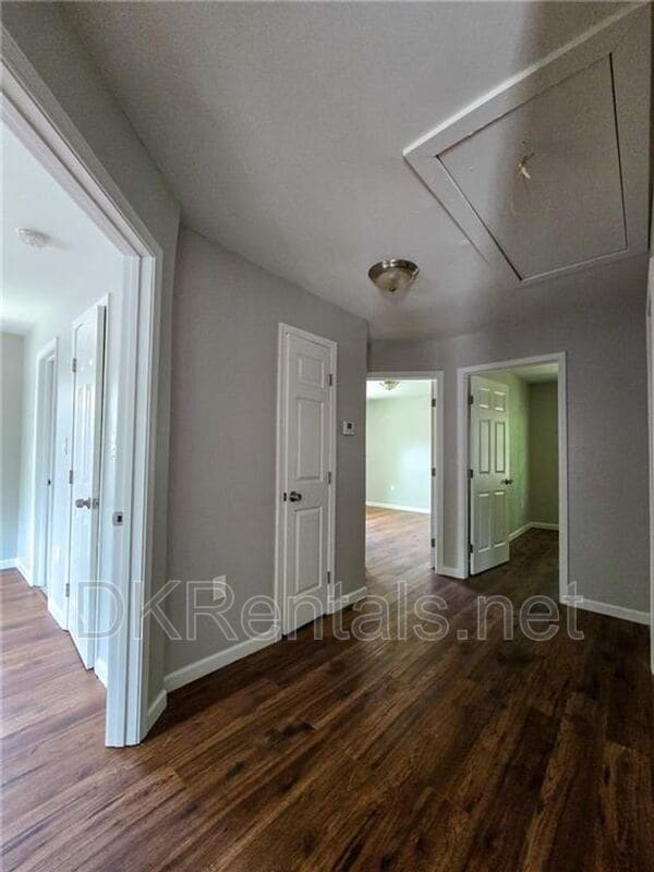 257 Barfield Ave SW in Atlanta, GA - Building Photo - Building Photo