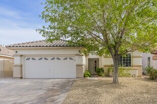 71 St Johns Wood Ave in Henderson, NV - Building Photo