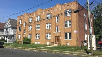 14 Standish St, Unit 1e