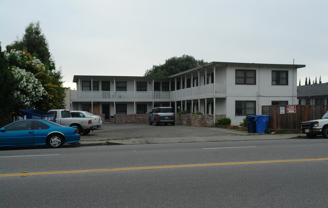 370 N Fairoaks Ave in Sunnyvale, CA - Foto de edificio