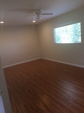 1760-1766 Malcolm Ave in Los Angeles, CA - Foto de edificio - Building Photo