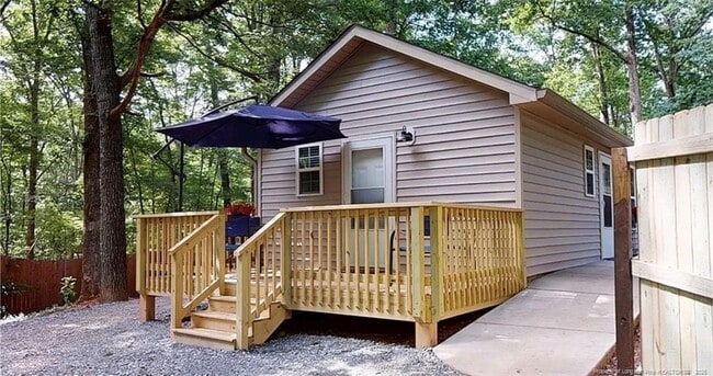 2402 Rockwood Dr in Sanford, NC - Building Photo - Building Photo