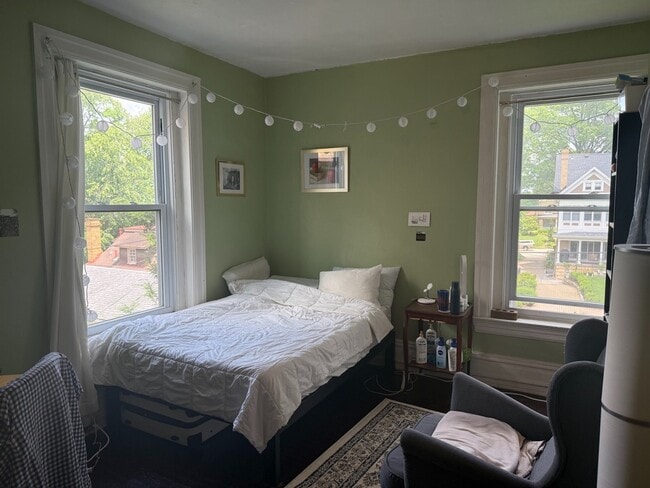 1545 Denniston St, Unit #2 in Pittsburgh, PA - Building Photo - Building Photo
