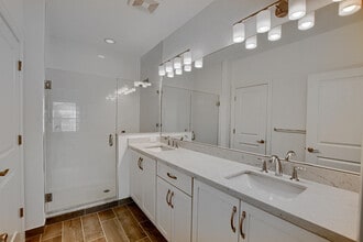 542 Sanderling Cir in Deerfield Beach, FL - Building Photo - Building Photo