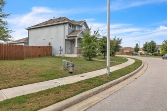 440 Star Thistle St in Leander, TX - Building Photo - Building Photo