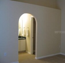 8125 Golden Chickasaw Cir in Orlando, FL - Building Photo - Building Photo