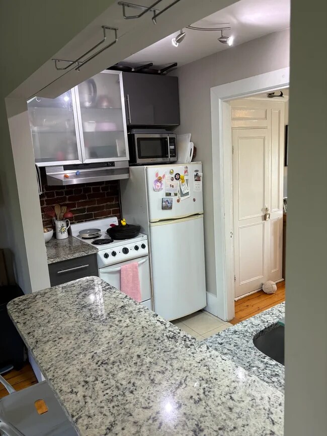 property at 41 Monument Sq