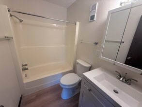 112 SW 21st St in Grand Rapids, MN - Building Photo - Building Photo