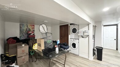 1278 Hillcrest Av in London, ON - Building Photo - Building Photo