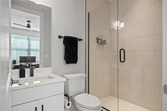 1325 W Fig St in Tampa, FL - Building Photo - Building Photo