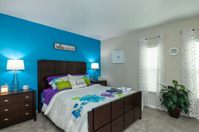 Contempo Lane in Dunedin, FL - Building Photo - Interior Photo