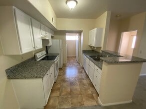 2615 W Gary Ave in Las Vegas, NV - Building Photo - Building Photo