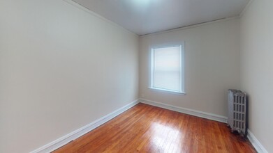 621 E 89th Pl in Chicago, IL - Foto de edificio - Building Photo