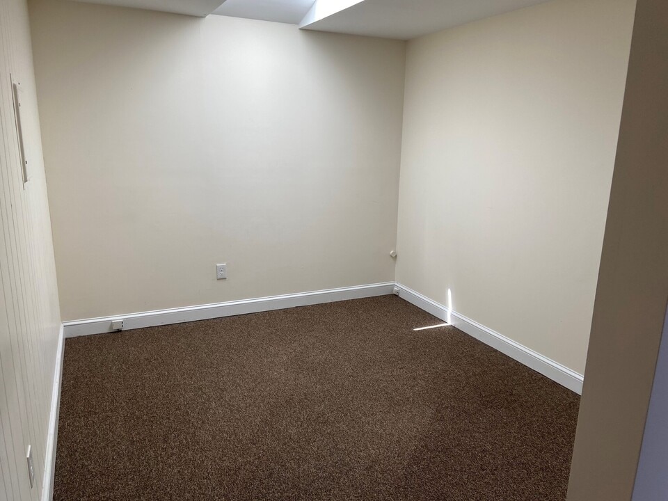 1383 Washington St, Unit 3 in Newton, MA - Building Photo