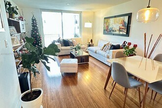 4350 NW 107th Ave in Miami, FL - Building Photo - Building Photo