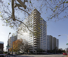 The Philadelphian Condominiums in Philadelphia, PA - Foto de edificio - Building Photo