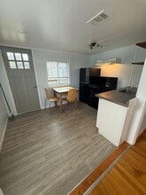 183 Captain Chase Rd in Dennis, MA - Building Photo - Building Photo