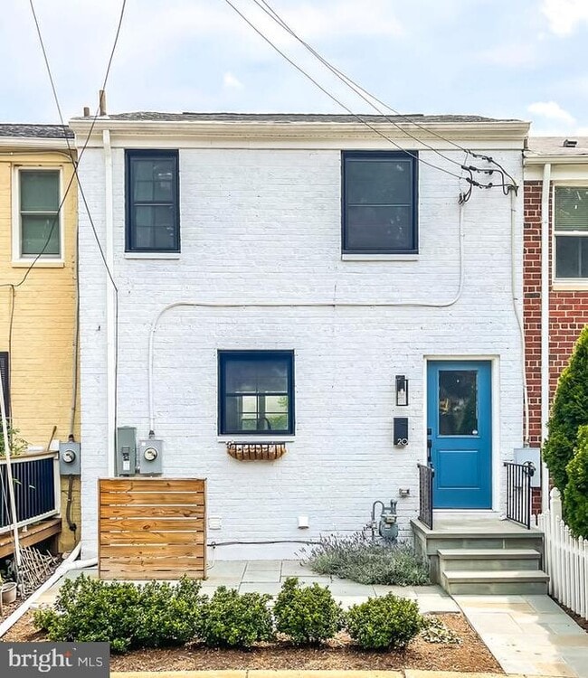 property at 20 Kennedy St