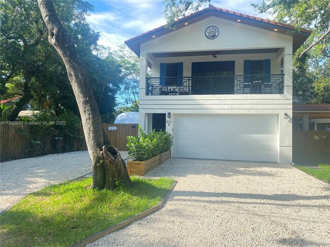 802 SW 14th Ave-Unit -B in Fort Lauderdale, FL - Building Photo - Building Photo