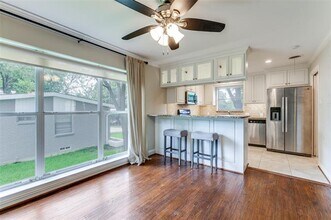 2130 Forest Oaks Dr in Dallas, TX - Building Photo - Building Photo