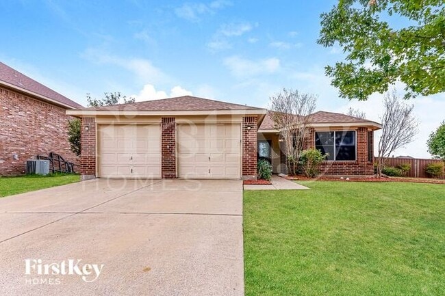 229 Silver Spur Dr in Waxahachie, TX - Building Photo - Building Photo