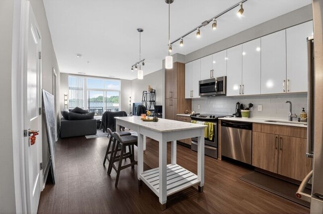 property at 145 Riverhaven Dr