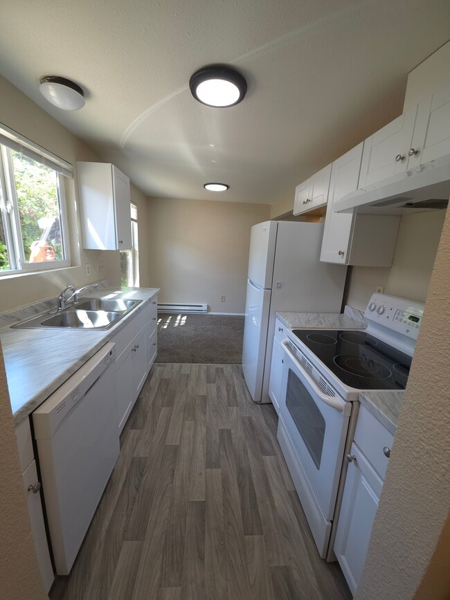 2412 S I St, Unit 2 in Tacoma, WA - Building Photo - Building Photo