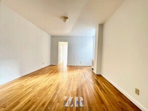 114 Albemarle Rd in Brooklyn, NY - Building Photo - Building Photo