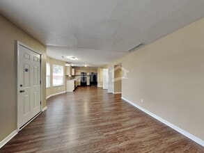 9709 Wickland Ct in Fishers, IN - Foto de edificio - Building Photo