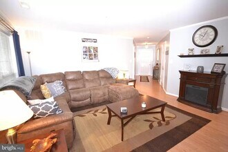 2501 Coach House Way, Unit 2B in Frederick, MD - Building Photo - Building Photo
