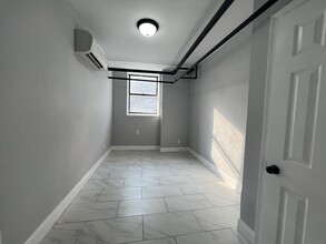 7 Bergen Ave, Unit G in Jersey City, NJ - Building Photo - Building Photo