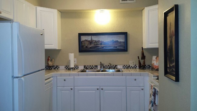 1000 NW 88th St-Unit -H14 in Oklahoma City, OK - Building Photo - Building Photo