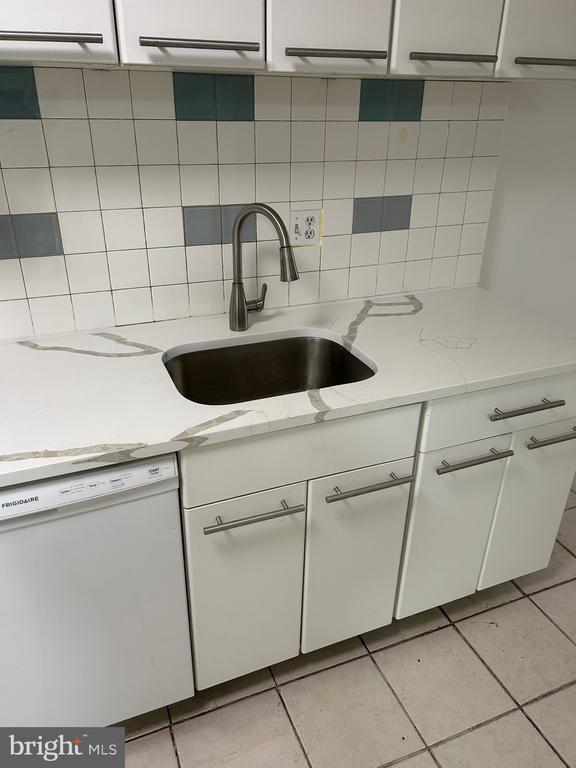 9753 Whiskey Run in Laurel, MD - Building Photo - Building Photo