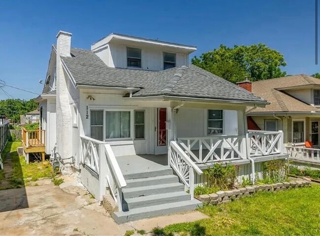 112 White Ave in Kansas City, MO - Foto de edificio - Building Photo