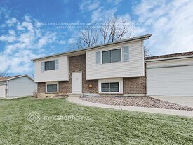 10530 Pierson Cir in Westminster, CO - Building Photo