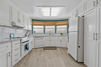 3301 US-19 ALT in Palm Harbor, FL - Building Photo - Building Photo