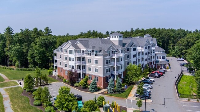 property at 8 Island Ct
