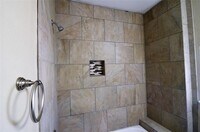 2211 Davis St photo'