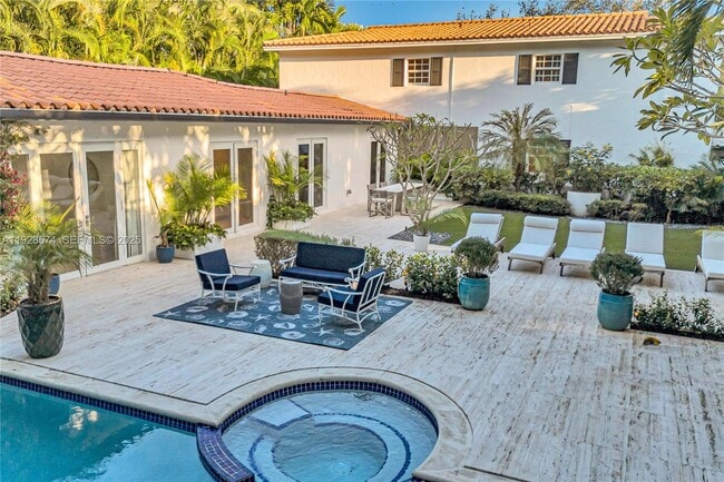 607 Melaleuca Ln in Miami, FL - Building Photo - Building Photo