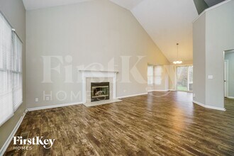 2673 Cross Creek Ave in Lancaster, OH - Building Photo - Building Photo