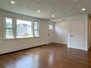 22 Chandler St in Watertown, MA - Foto de edificio - Building Photo