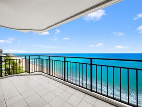 3009 S Ocean Blvd in Highland Beach, FL - Building Photo - Building Photo