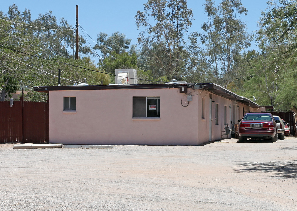 3038 N Richey Blvd in Tucson, AZ - Foto de edificio