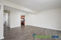 814 Showell Ct photo'