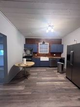 309 Park St in Longview, TX - Foto de edificio - Building Photo