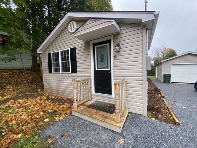property at 8 Salmon Crescent