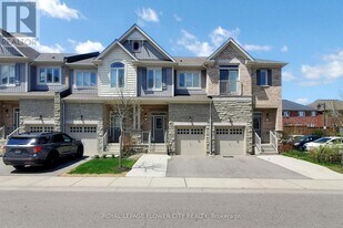 52 Valley Ln in Caledon, ON - Building Photo